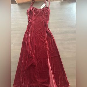Francesca's Collections Deep Red Velvet Midi Dress